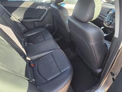 Kia
Cerato SLi