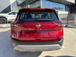 2024 Nissan
X-TRAIL ST