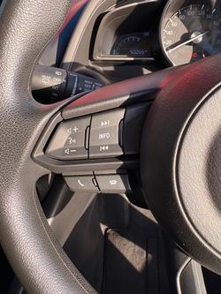 2021 Mazda
CX-3 Neo Sport