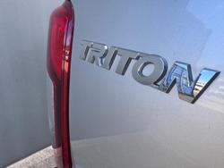 2020 Mitsubishi
Triton GLX-R