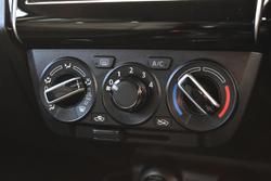 2023 Suzuki
Swift GL
