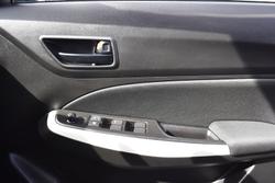 2023 Suzuki
Swift GL