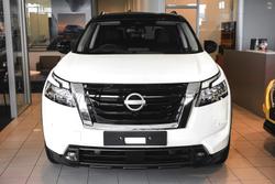 2024 Nissan
Pathfinder Ti
