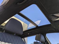 2022 BMW
                X7 M50I