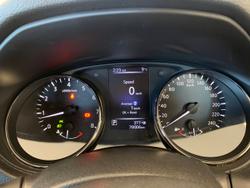 2019 NISSAN
                X-TRAIL ST 2WD