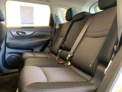 2019 NISSAN
                X-TRAIL ST 2WD
