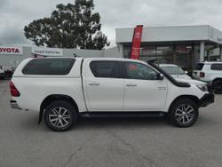2019 Toyota
Hilux 4x4 Hilux 4x4 SR5 2.8L T Diesel Automatic Double Cab 1Y46290 005
