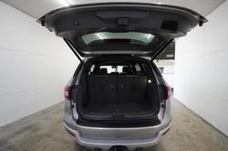 2017 Ford
                Everest Titanium