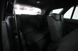 2017 Ford
Everest Titanium