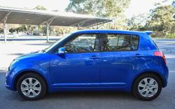2010 Suzuki
Swift RE4
