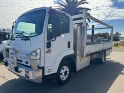 2009 Isuzu Frr 500 WHITE