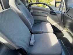 2009 Isuzu Frr 500 WHITE