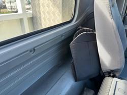 2009 Isuzu Frr 500 WHITE