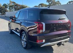 2021 Hyundai
                Palisade Highlander