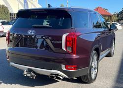 2021 Hyundai
                Palisade Highlander