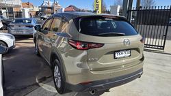 2022 Mazda
CX-5 Maxx Sport