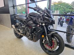 2017 Yamaha MT-10A BLACK