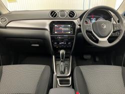 2024 Suzuki
Vitara