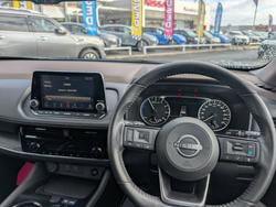 2024 Nissan
X-TRAIL ST-L E-POWER
