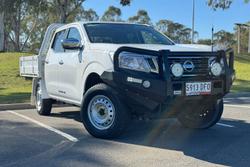 2020 Nissan
                Navara RX