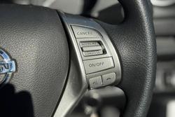 2020 Nissan
                Navara RX