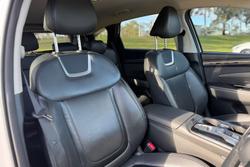 2022 Hyundai
Tucson Elite