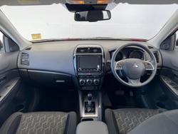2024 Mitsubishi
ASX ES