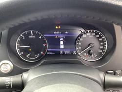 2022 Nissan
Navara ST-X