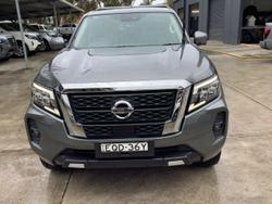 2022 Nissan
Navara ST-X