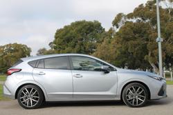 2025 Subaru
Impreza 2.0S