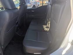 2024 Toyota
                Landcruiser Prado VX