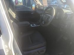 2024 Toyota
                Landcruiser Prado VX