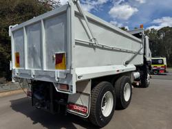 2015 Isuzu Fxz 1500 WHITE