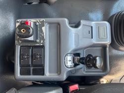 2015 Isuzu Fxz 1500 WHITE