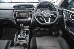 2022 Nissan
                X-TRAIL ST