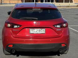 2015 Mazda
3 Neo