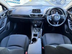 2015 Mazda
3 Neo