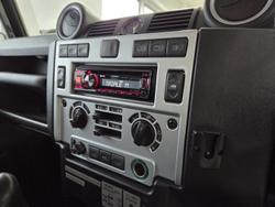 2016 Land Rover
Defender