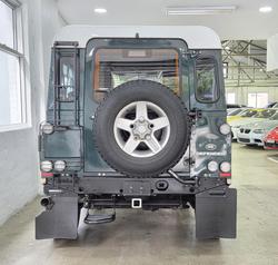 2016 Land Rover
                Defender 