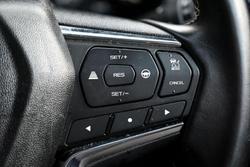 2022 Isuzu
MU-X LS-T