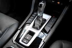 2022 Isuzu
MU-X LS-T