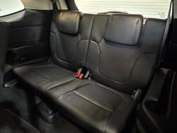 2022 Ford
Everest Trend
