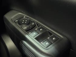 2022 Ford
Everest Trend