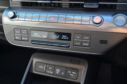 2025 Hyundai
Kona Hybrid Premium