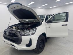 2022 Toyota Hilux SR GUN126R 4X4 Dual Range Glacier White