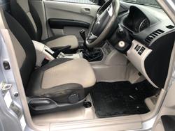 2014 Mitsubishi
Triton GLX