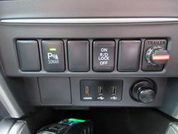 2019 Mitsubishi
Triton GLX+