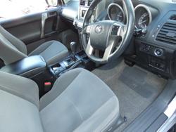 2011 Toyota
Landcruiser Prado GXL