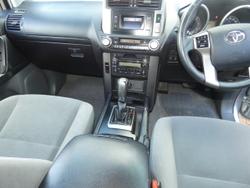 2011 Toyota
Landcruiser Prado GXL
