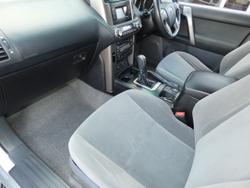2011 Toyota
Landcruiser Prado GXL